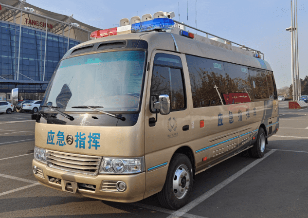 机场纯电动应急救援指挥车